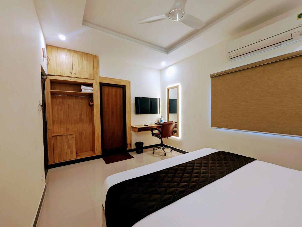 Tpc Camphor Hotel Tiruchirappalli Luaran gambar