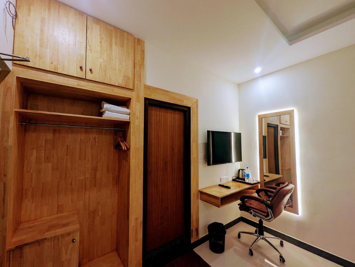 Tpc Camphor Hotel Tiruchirappalli Luaran gambar