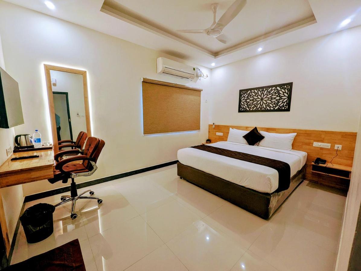 Tpc Camphor Hotel Tiruchirappalli Luaran gambar