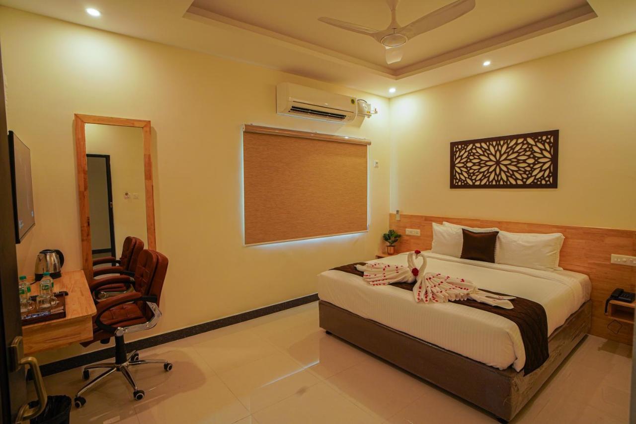 Tpc Camphor Hotel Tiruchirappalli Luaran gambar