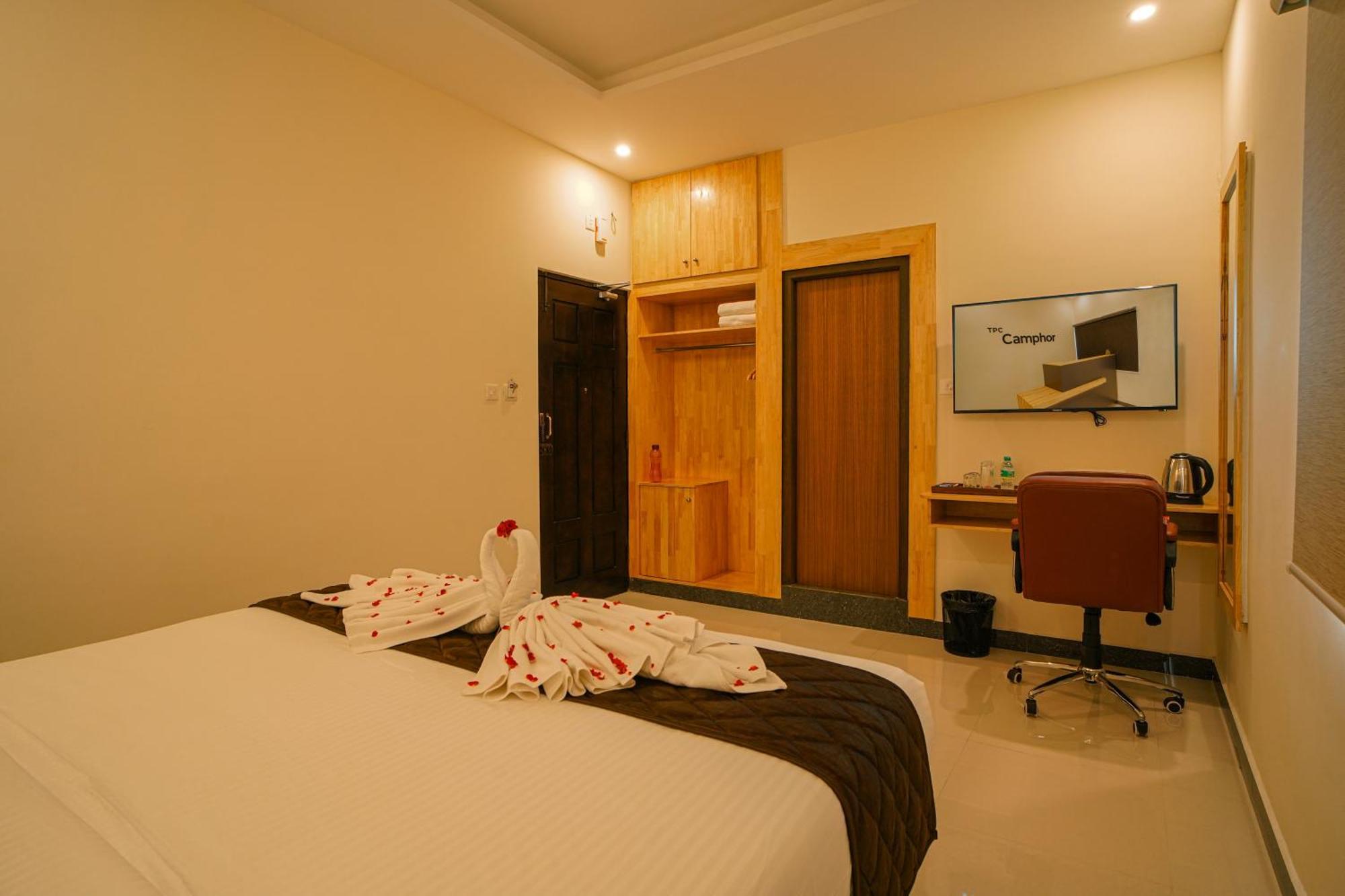 Tpc Camphor Hotel Tiruchirappalli Luaran gambar