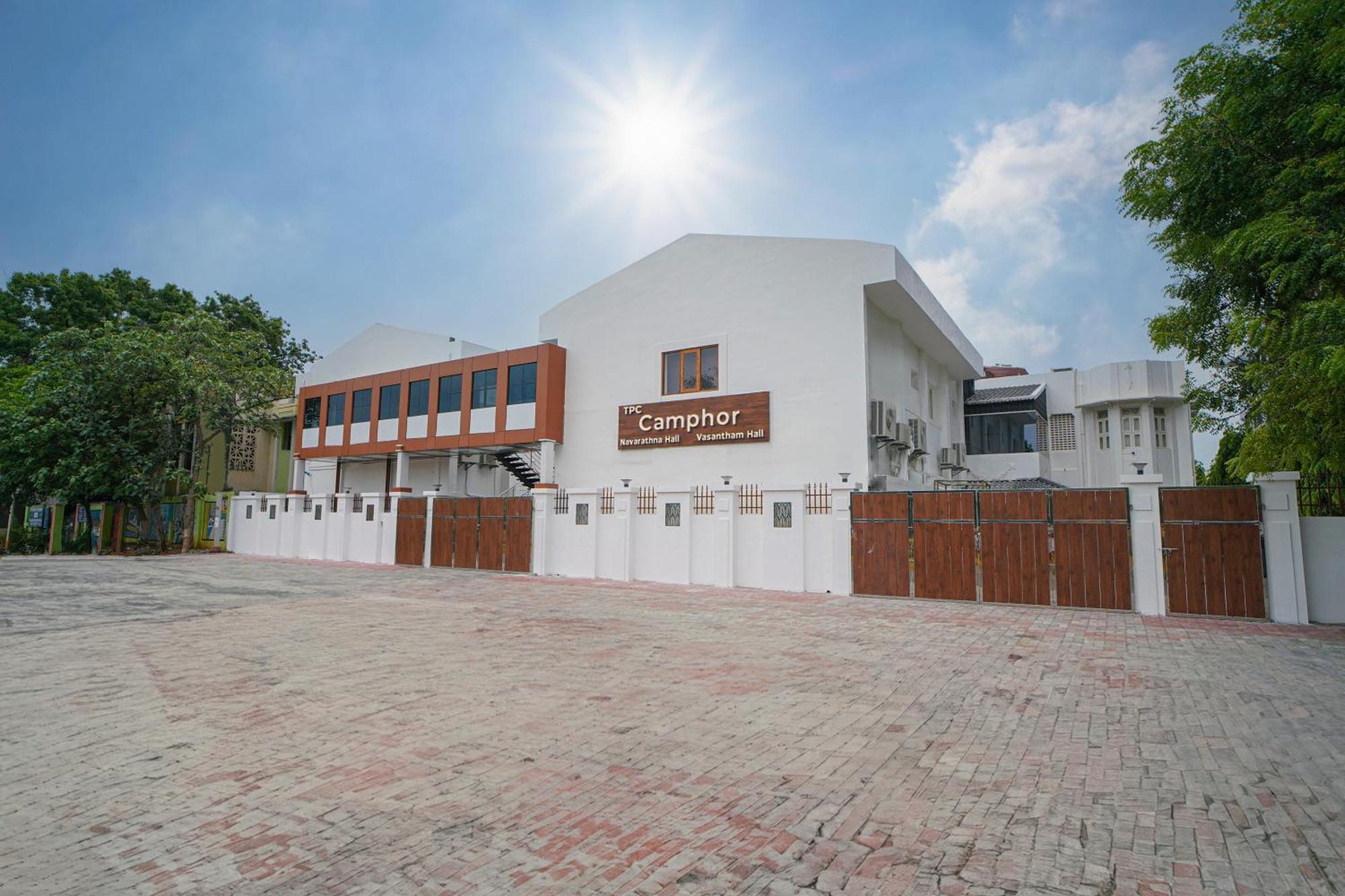 Tpc Camphor Hotel Tiruchirappalli Luaran gambar